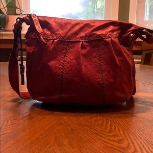 GUC FOSSIL LEATHER HOBO SHOULDER BAG